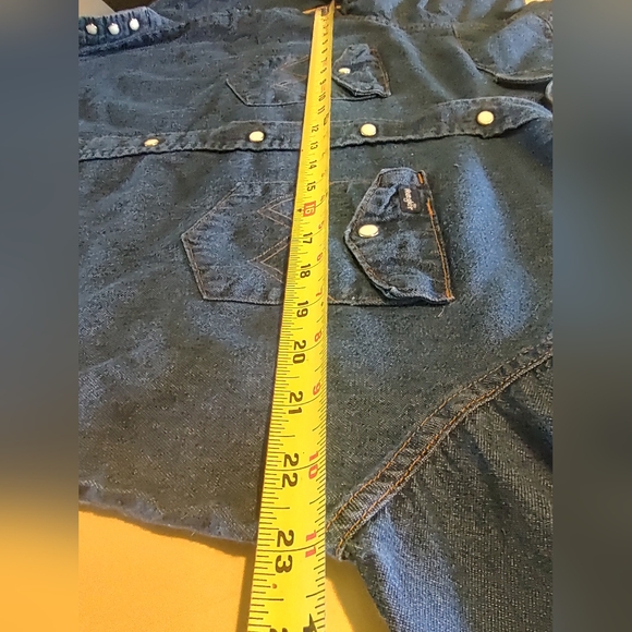 Vintage Wrangler Snap Long Sleeve Men's Shirt L X-long tails 17 x 36 pearl white - Picture 9 of 13